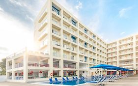 Decameron La Marina Guayabitos, Ramada All-Inclusive Resort